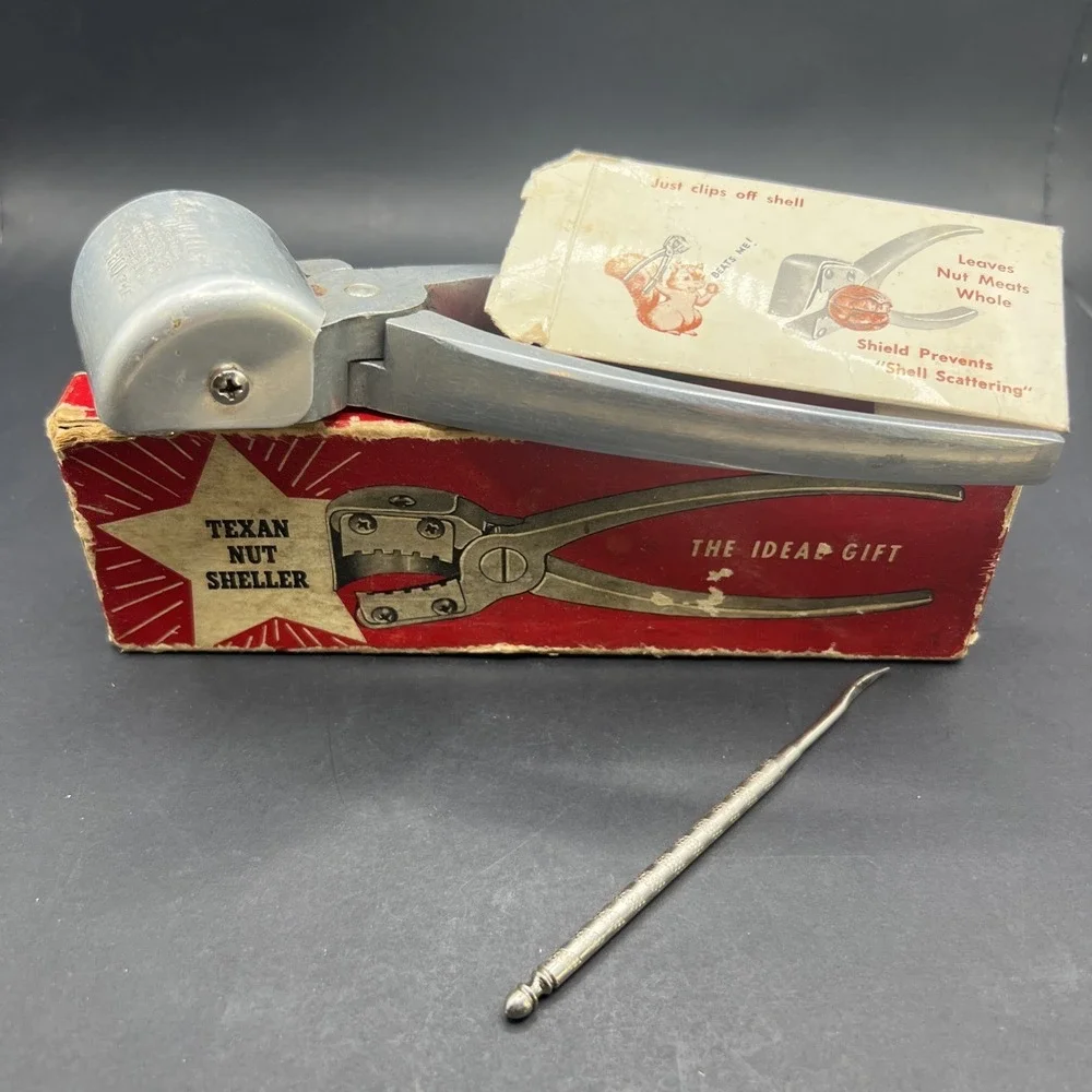 The York Texan Model Nut Sheller Co Inc San Angelo Texas Vintage Tool USA W/Box